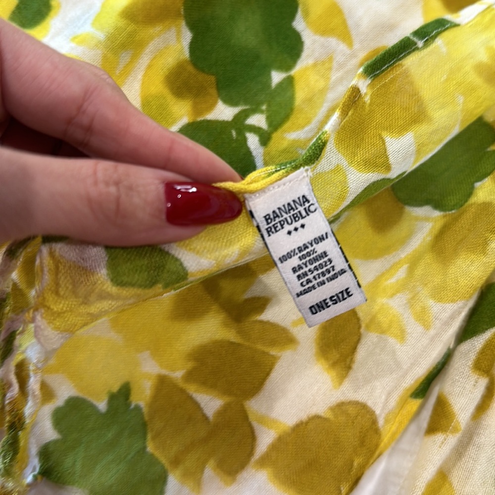 Banana Republic yellow and green scarf - Picture 4 of 5